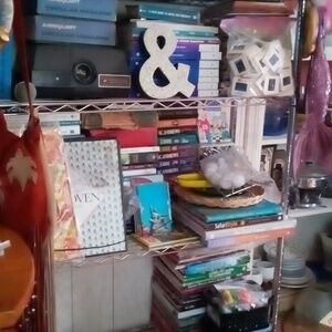 Unlisted live item(s)